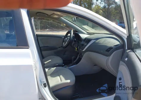 2016 Hyundai Accent Se z USA, uszkodzony, nr VIN KMHCT4AE3GU111615